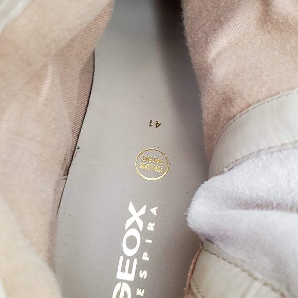 Geox suede booties with buckles and embellishments - Picture 6 of 7